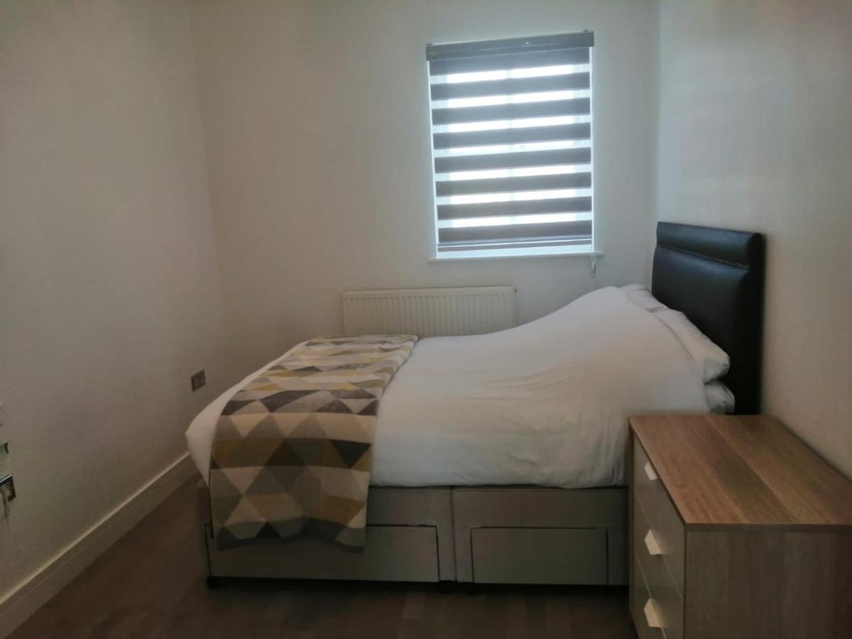 Apartment No 8 - Stay In Style In The Heart Of The Cathedral City. Truro Dış mekan fotoğraf