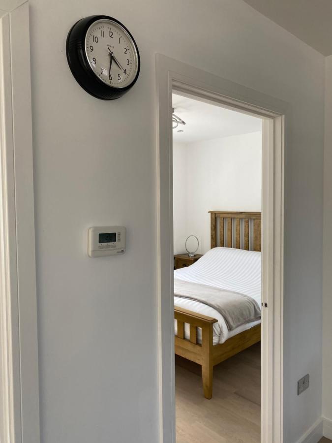 Apartment No 8 - Stay In Style In The Heart Of The Cathedral City. Truro Dış mekan fotoğraf