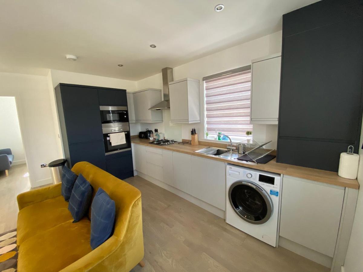 Apartment No 8 - Stay In Style In The Heart Of The Cathedral City. Truro Dış mekan fotoğraf
