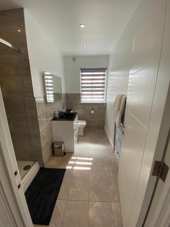 Apartment No 8 - Stay In Style In The Heart Of The Cathedral City. Truro Dış mekan fotoğraf